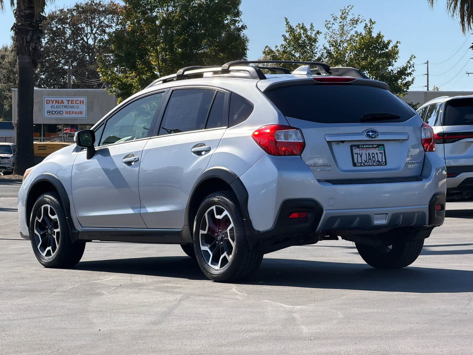 Used 2017 Subaru Crosstrek 2.0i Limited AWD/4WD image 7