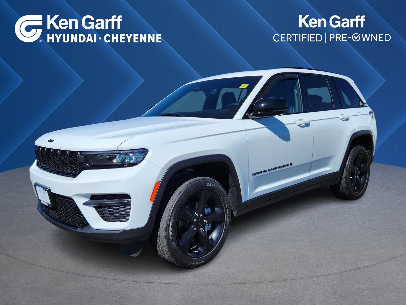 Used 2024 Jeep Grand Cherokee Altitude