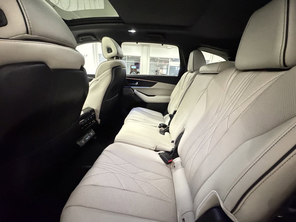 Used 2024 Acura MDX Type S image 25