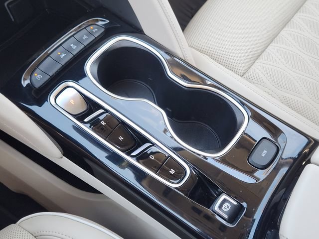 Used 2023 Buick Envision Avenir FWD image 22