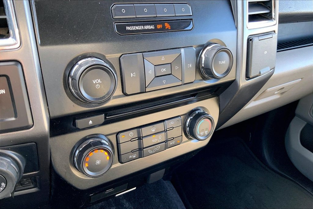 Used 2016 Ford F150 2WD SuperCrew image 14