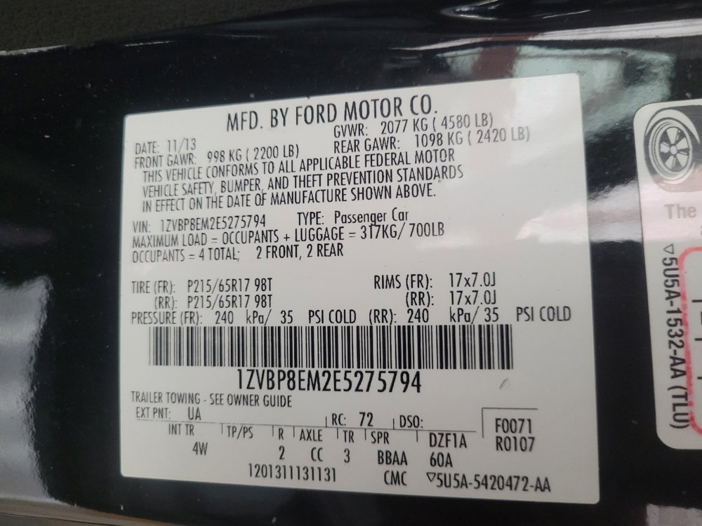 Used 2014 Ford Mustang Premium RWD image 33
