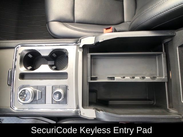 Used 2021 Ford Expedition XLT image 21