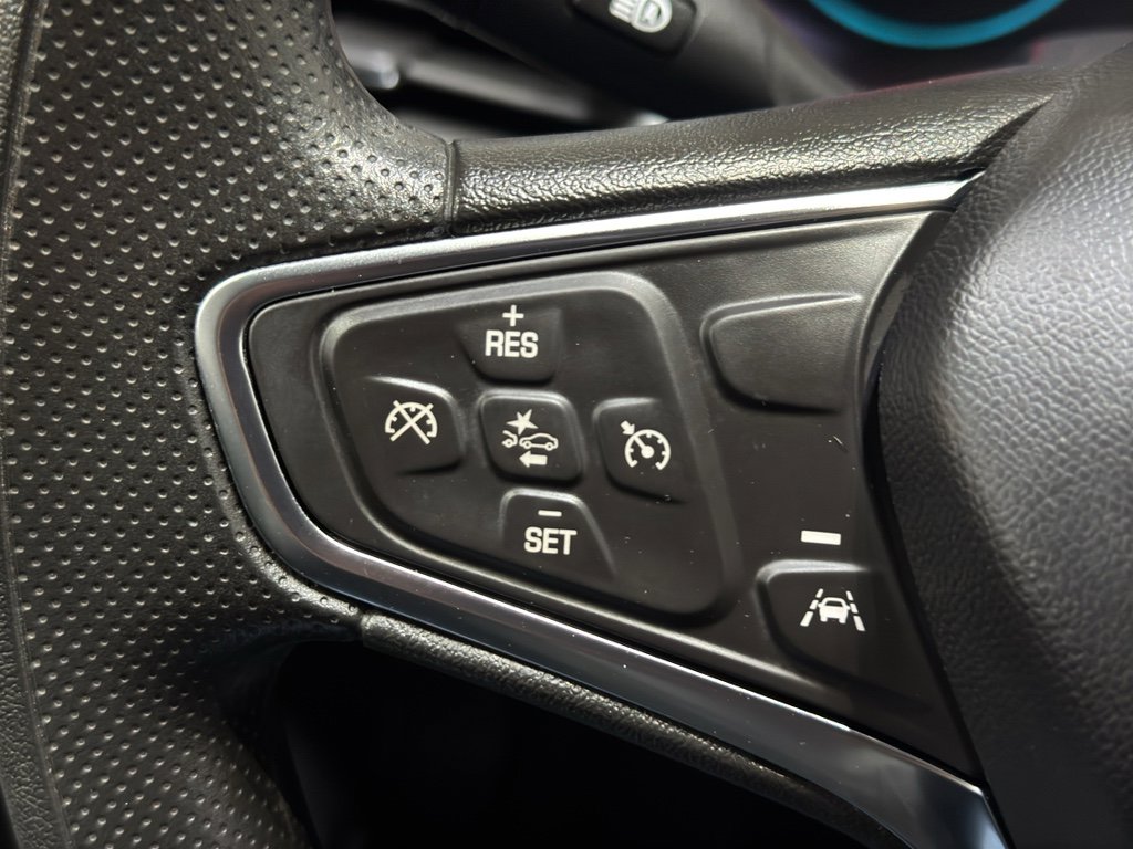 Used 2024 Chevrolet Malibu LT image 21