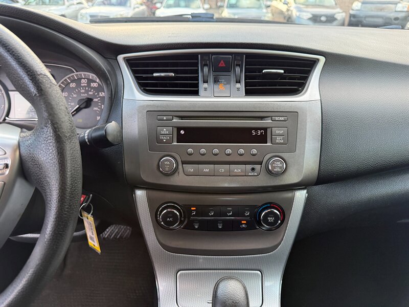 Used 2013 Nissan Sentra SR FWD image 19