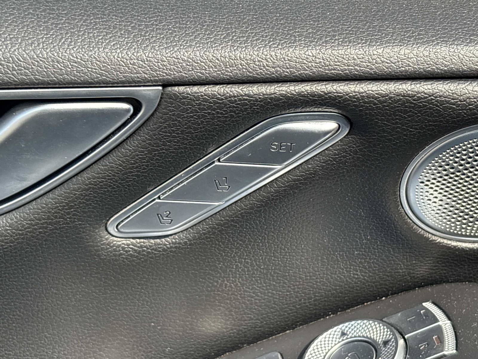 Used 2021 Genesis G80 3.5T RWD image 13