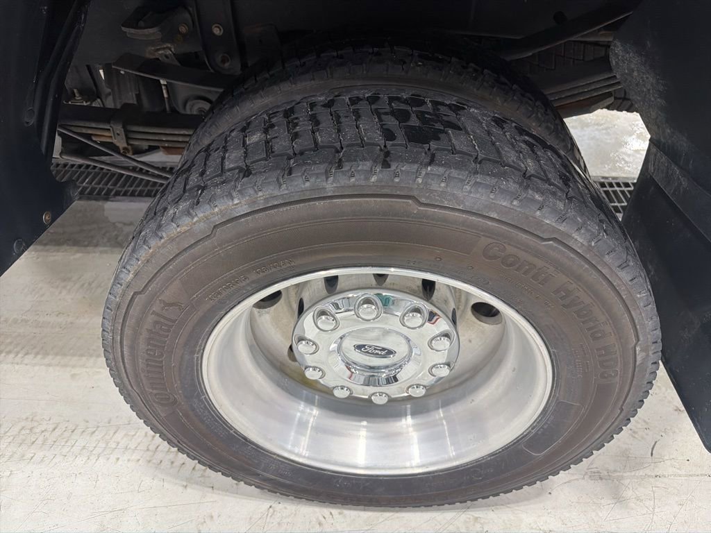 Used 2019 Ford F450 Lariat w/ Chrome Package image 16