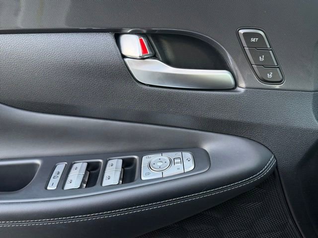 Used 2021 Hyundai Santa Fe Calligraphy AWD/4WD image 14