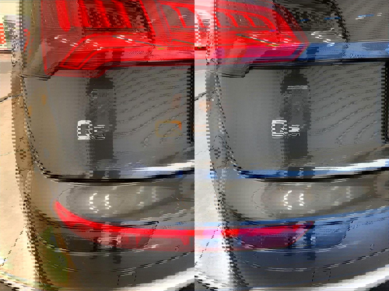 Used 2019 Audi Q5 2.0T Premium Plus w/ Premium Plus Package image 7