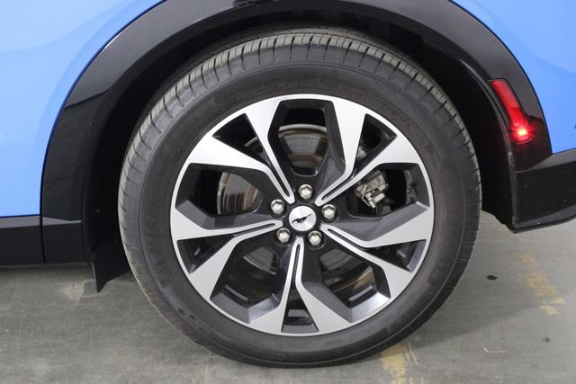 Used 2022 Ford Mustang Mach-E Premium RWD image 40