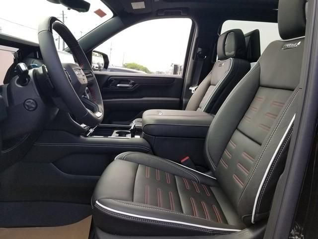 New 2026 GMC Yukon XL AT4 Ultimate AWD/4WD image 7