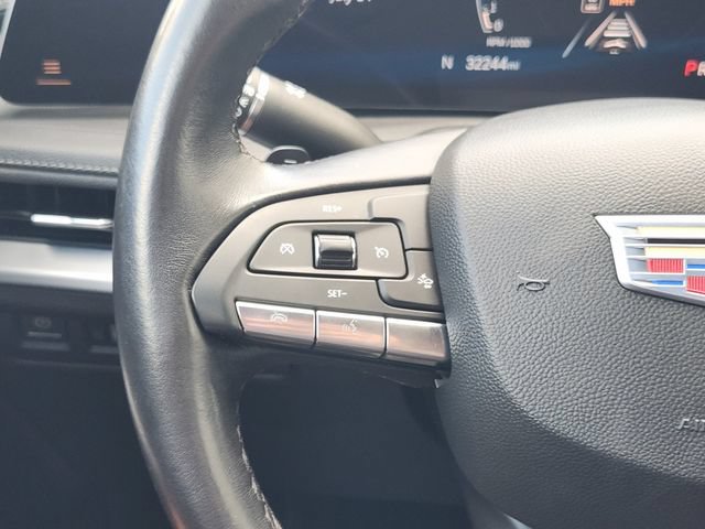 Used 2025 Cadillac XT4 Premium Luxury FWD image 28