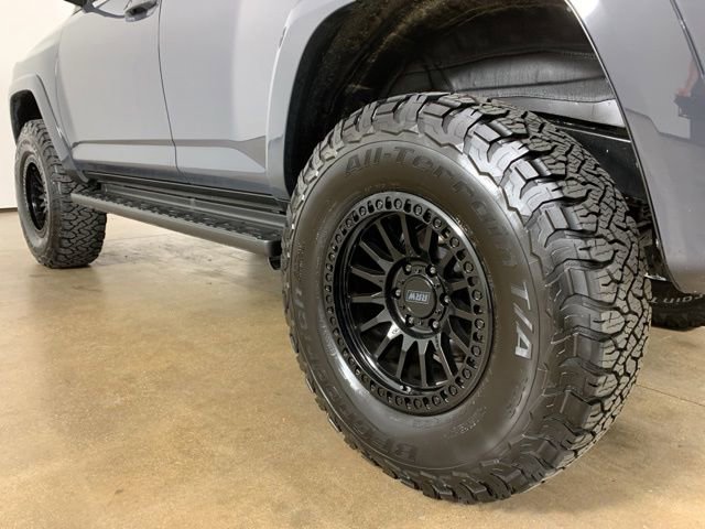 Used 2024 Toyota 4Runner TRD Off-Road Premium w/ Off Road Premium Plus Package AWD/4WD image 15