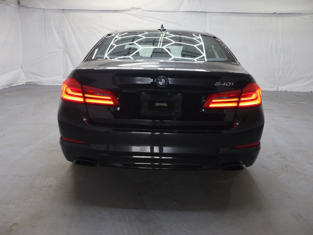 Used 2018 BMW 540i RWD image 6