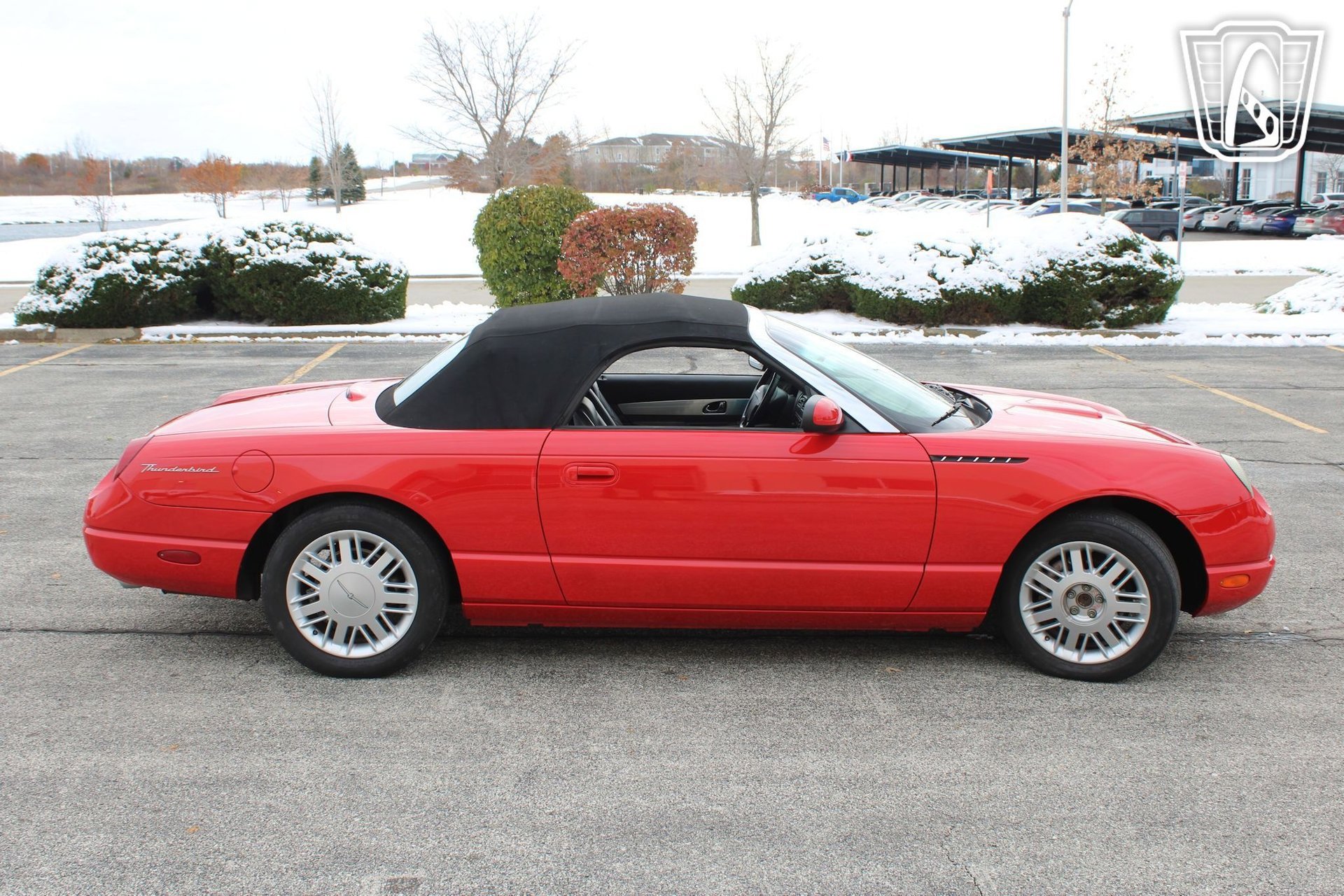 Used 2002 Ford Thunderbird image 12