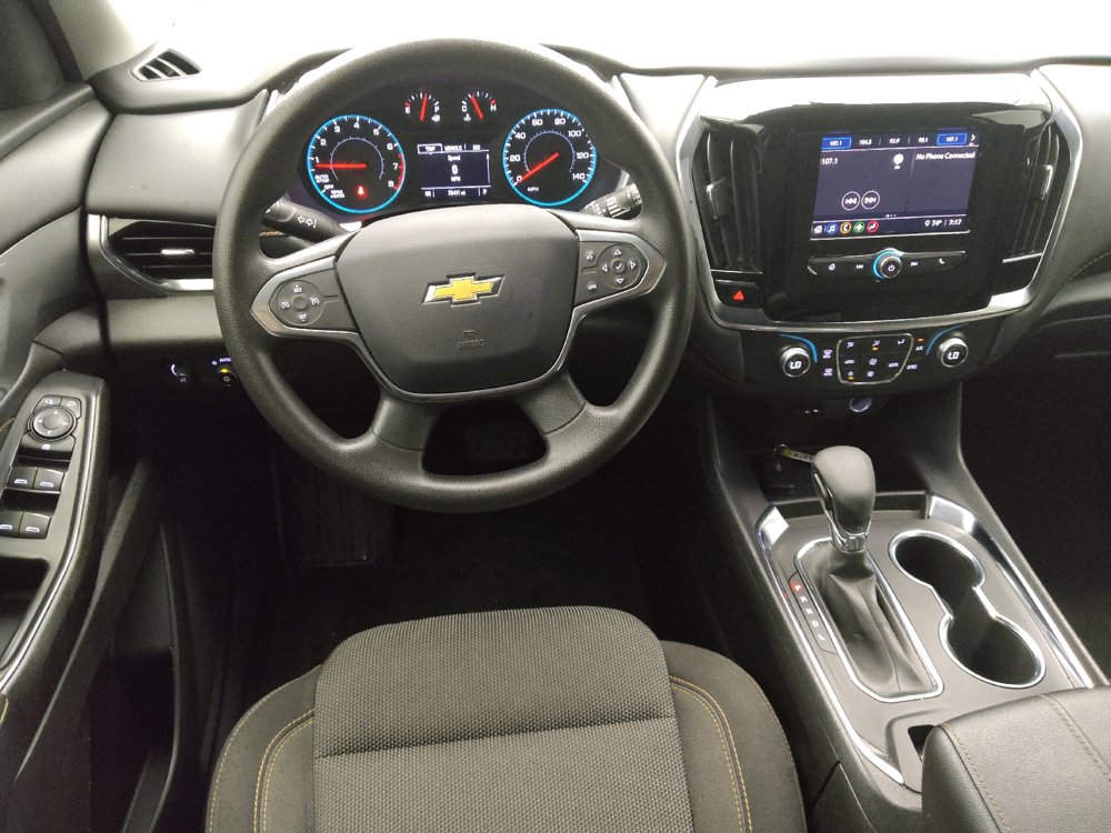 Used 2021 Chevrolet Traverse LS FWD image 22