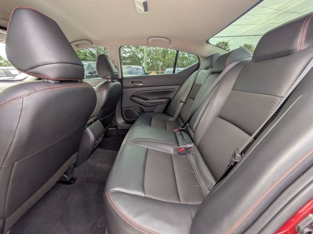 Used 2023 Nissan Altima 2.5 SR AWD/4WD image 12