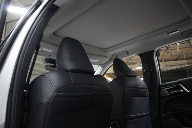 New 2026 Mitsubishi Outlander SE FWD image 23