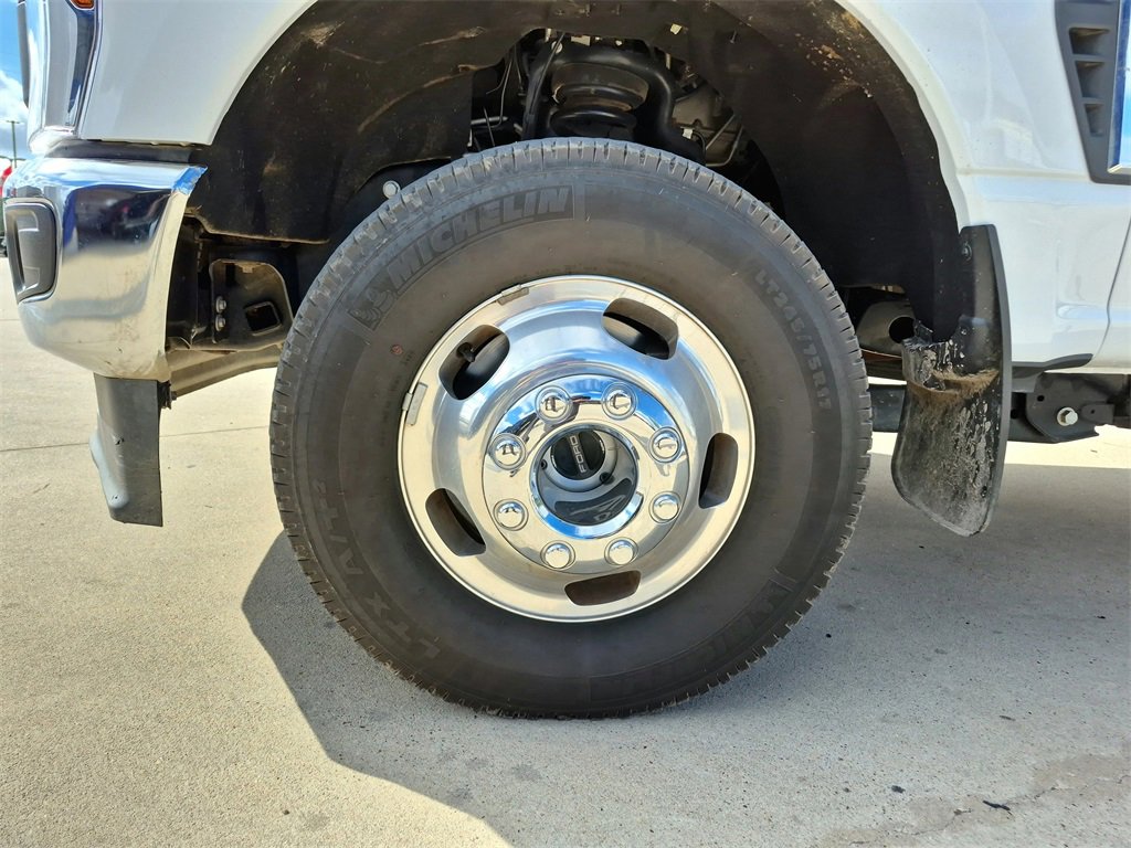 Used 2024 Ford F350 XL image 9