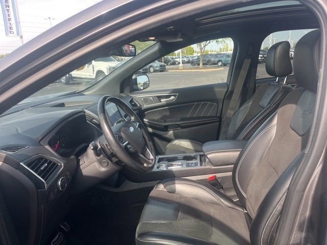 Used 2022 Ford Edge ST w/ Equipment Group 401A image 24