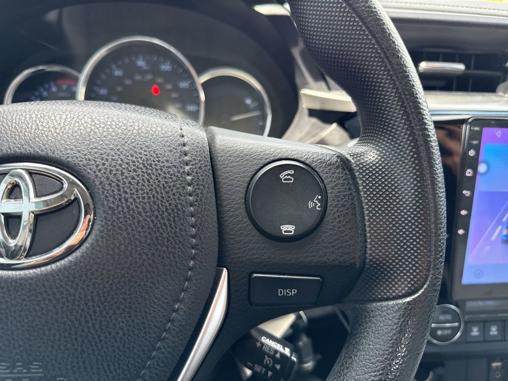 Used 2014 Toyota Corolla LE FWD image 18