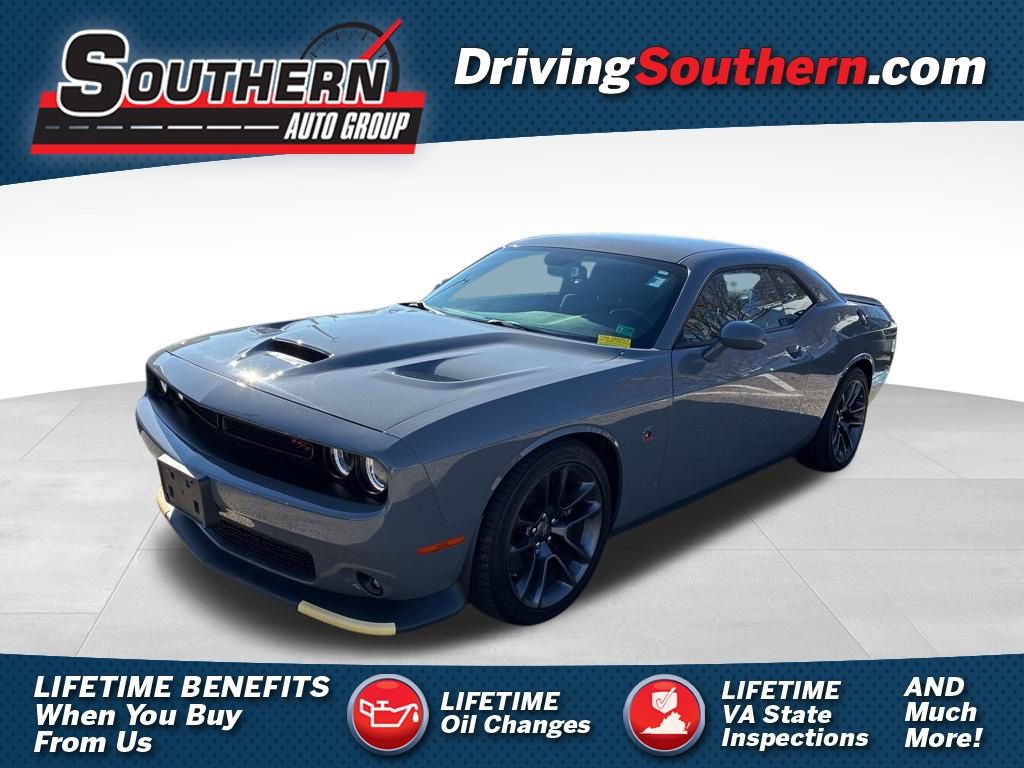 Used 2023 Dodge Challenger R/T Scat Pack image 1