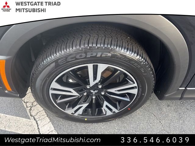 New 2026 Mitsubishi Eclipse Cross SE image 4