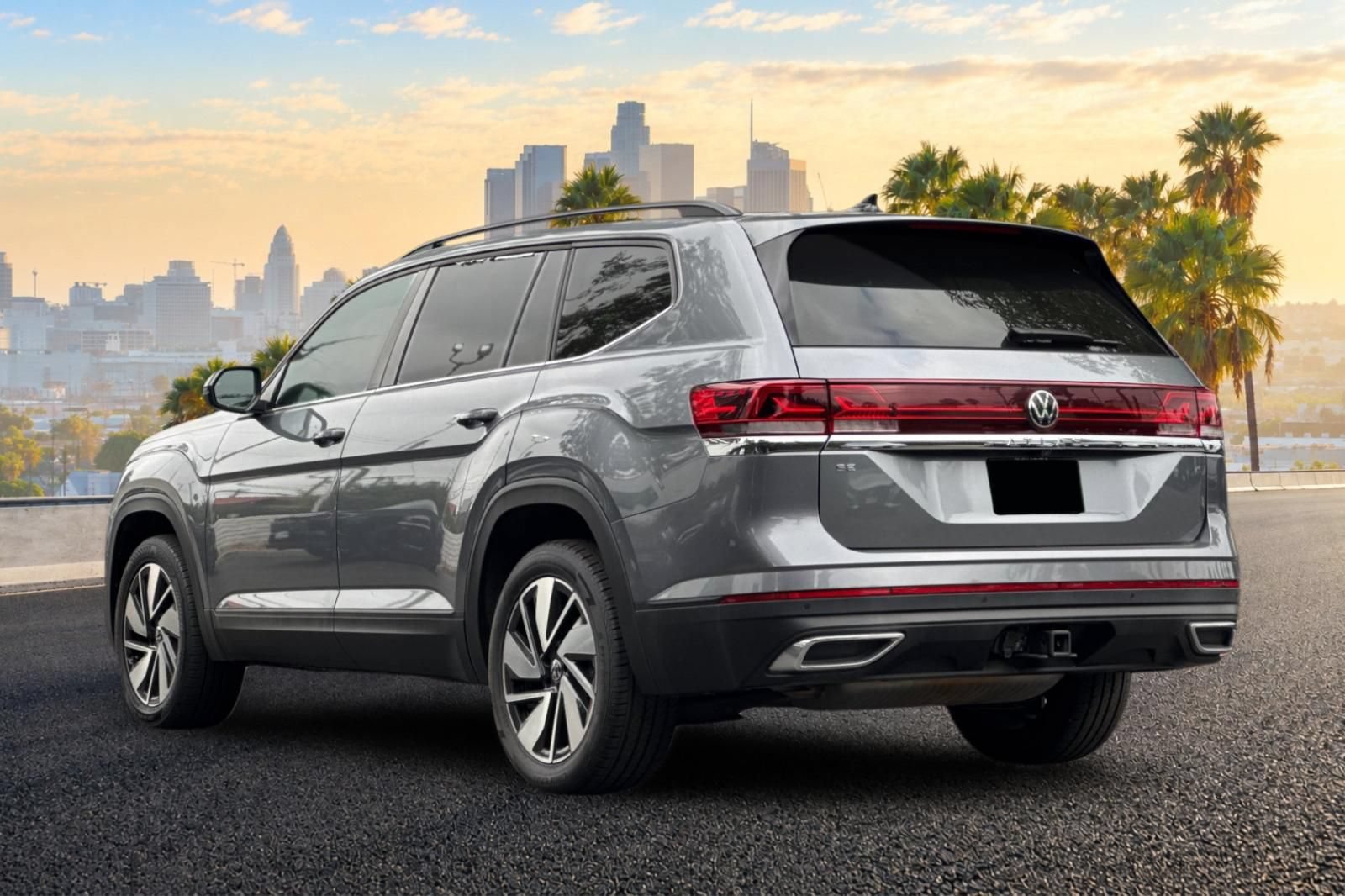 Used 2024 Volkswagen Atlas SE FWD image 6