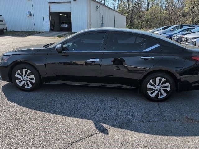 Used 2023 Nissan Altima 2.5 S image 10