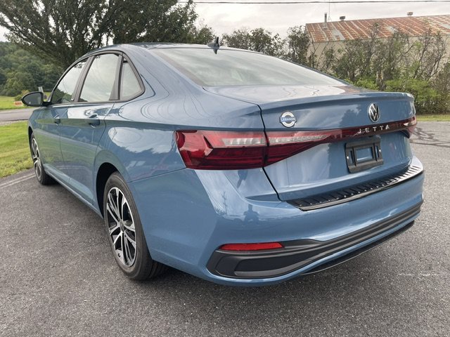 New 2027 Volkswagen Jetta Sport FWD image 2