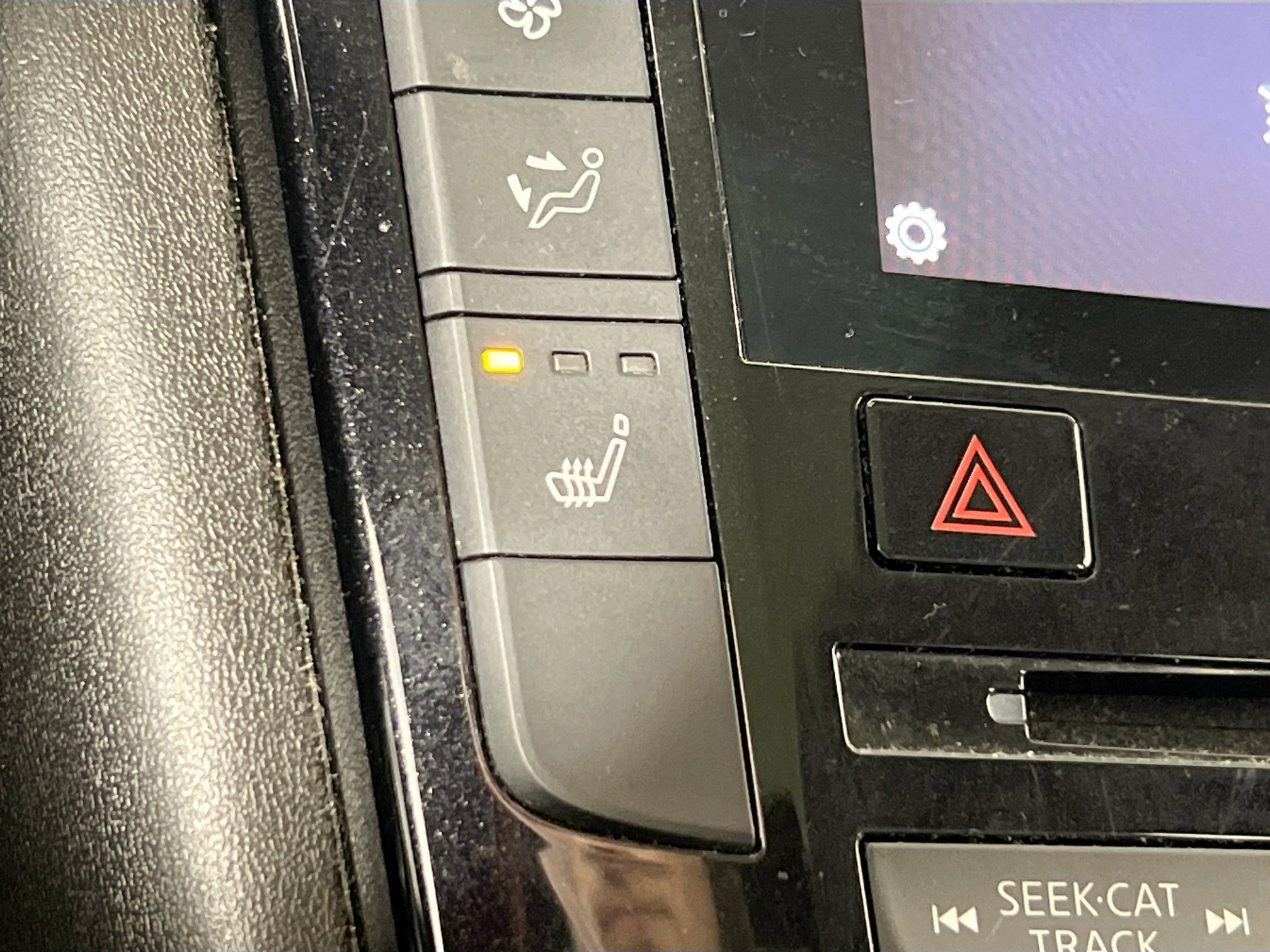 Used 2019 INFINITI QX50 Luxe image 19