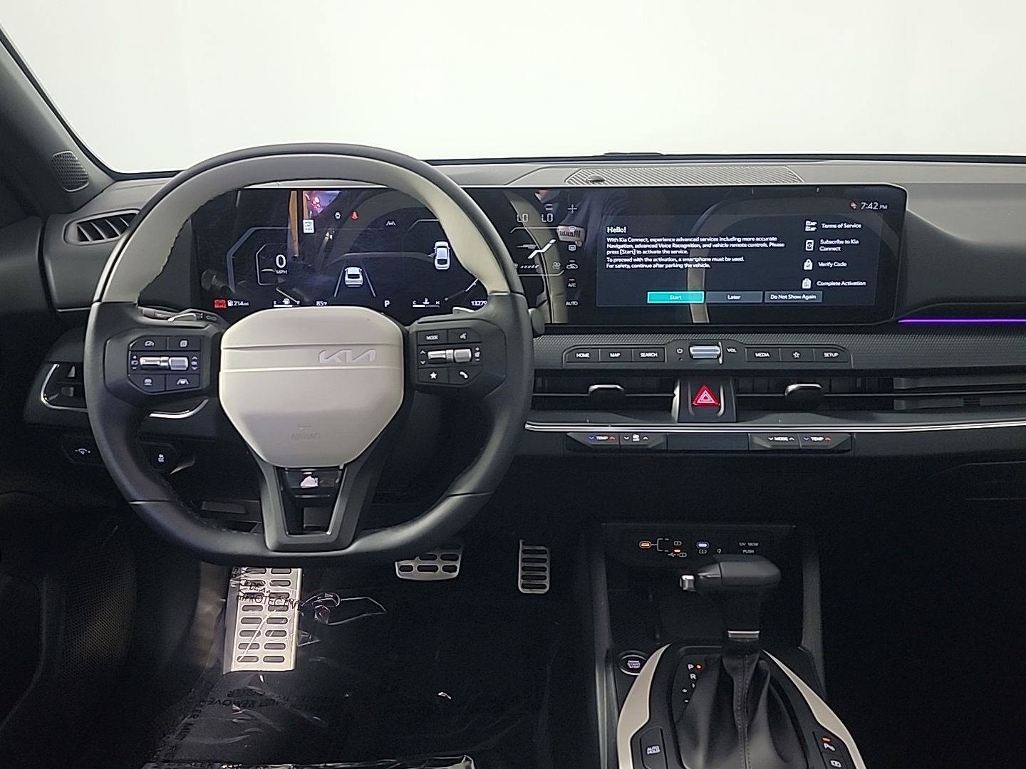 Certified 2025 Kia K4 GT-Line Turbo FWD image 19