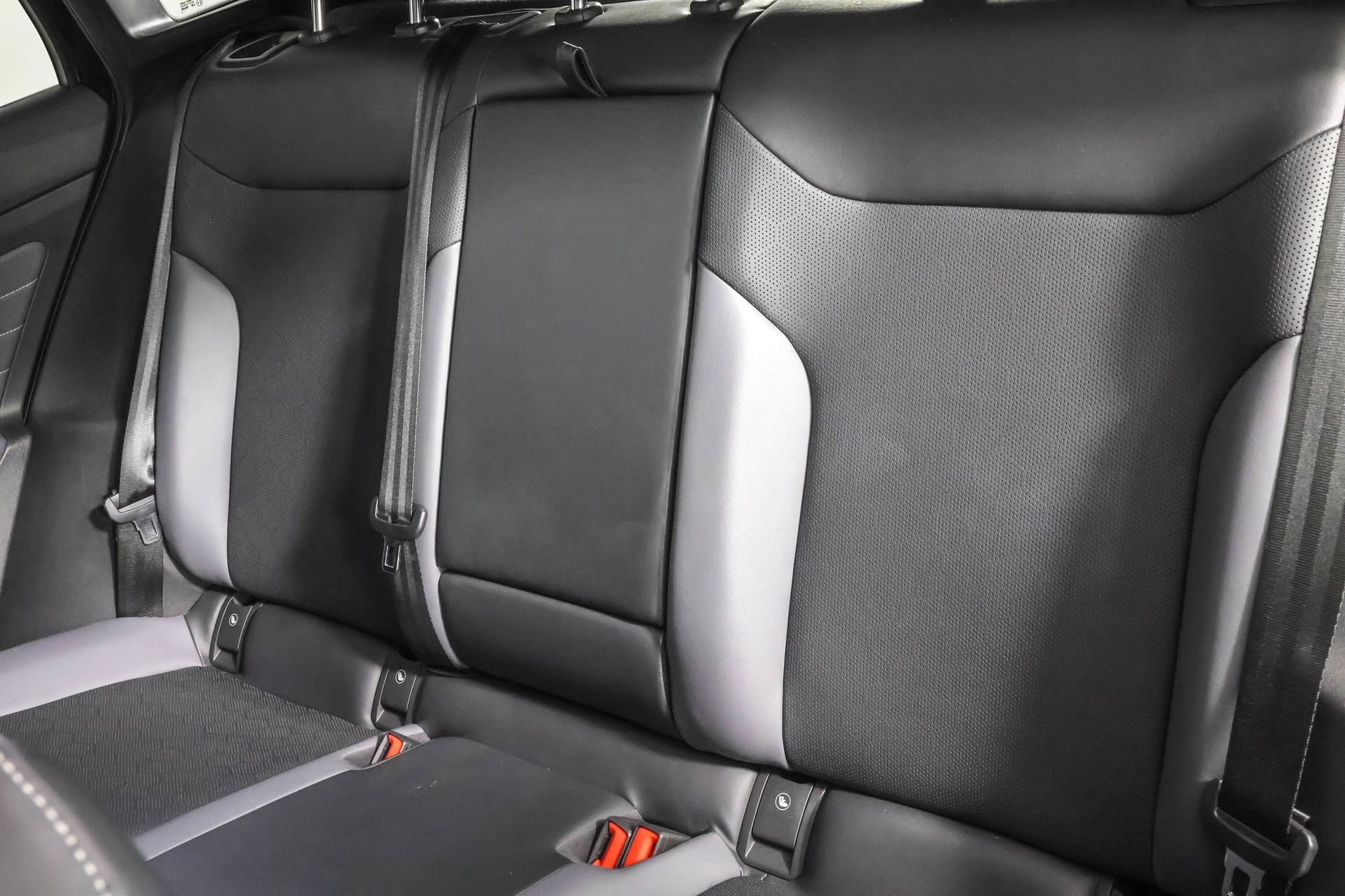 Used 2023 Volkswagen ID.4 Pro S image 37