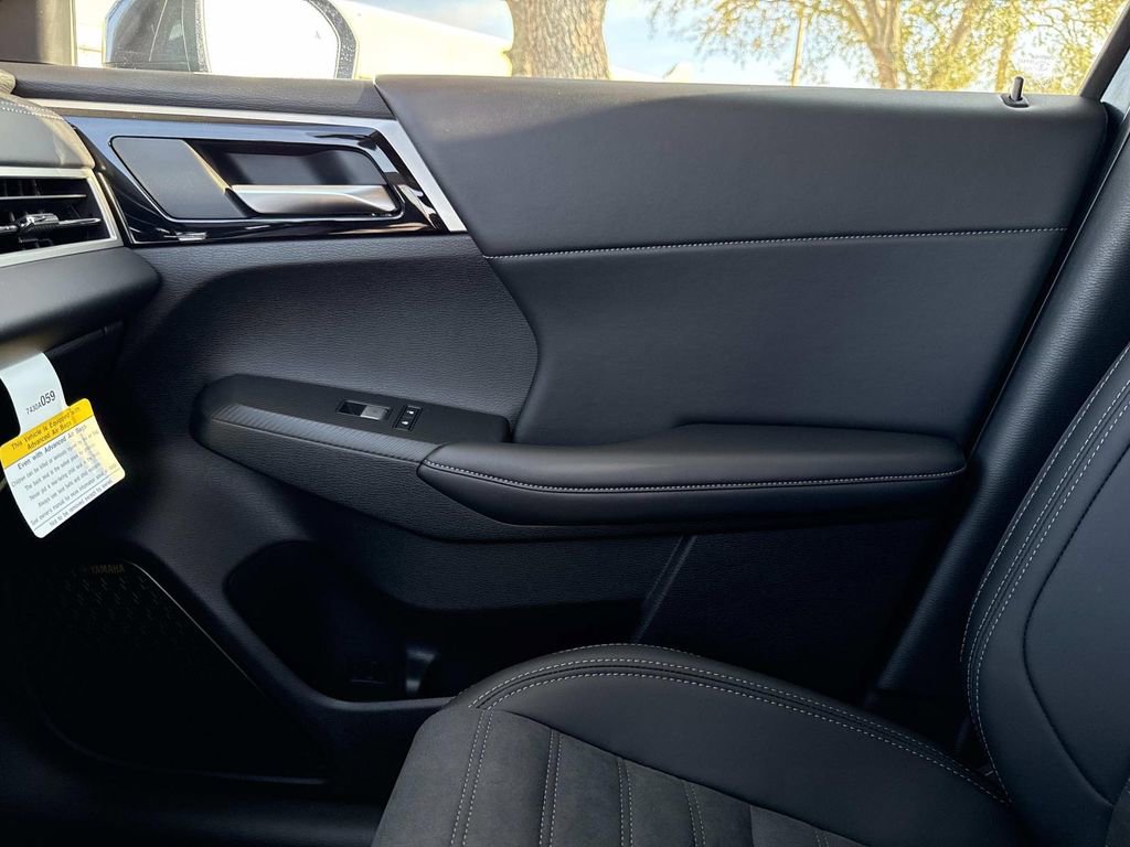 New 2026 Mitsubishi Outlander SE image 25