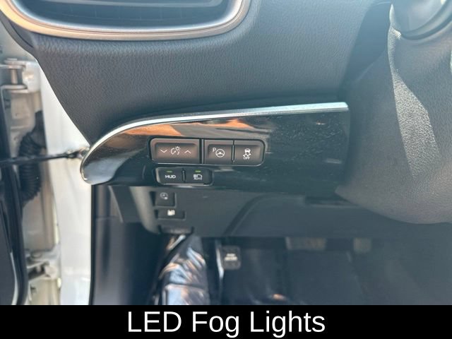 Used 2021 Toyota Prius Prime Limited FWD image 20