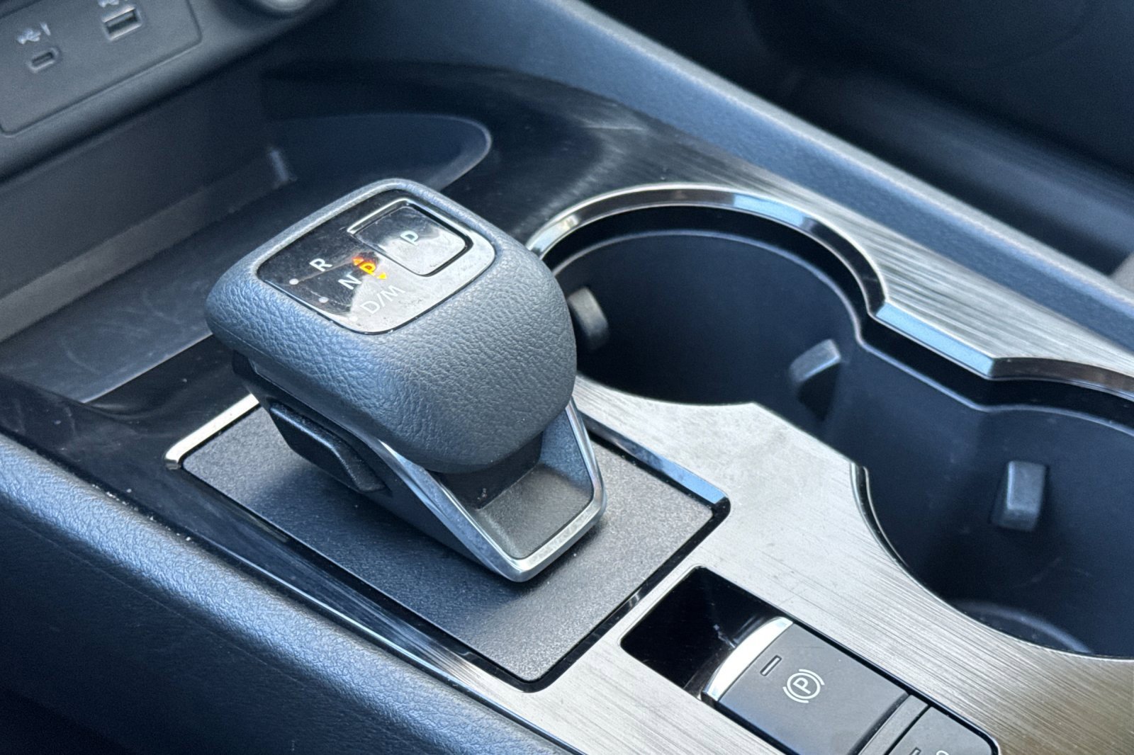 Certified 2023 Nissan Rogue SV image 24