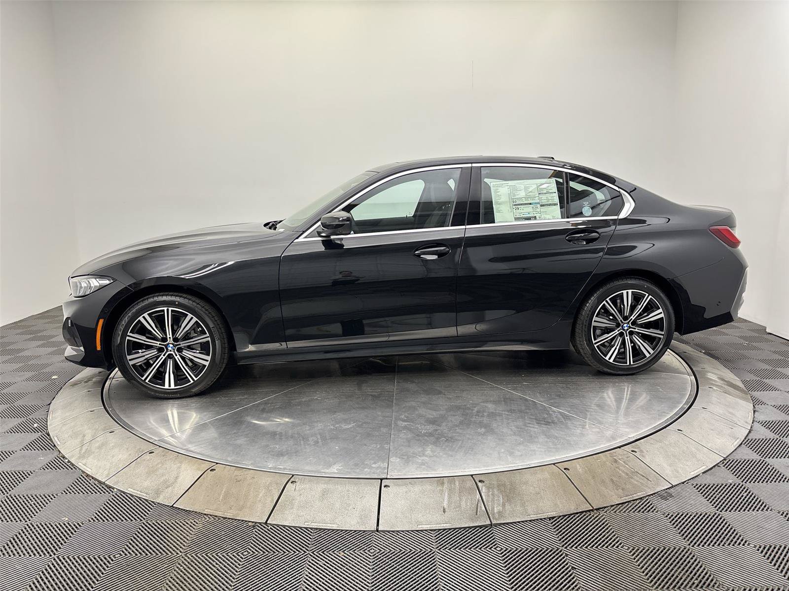New 2026 BMW 330i xDrive Sedan w/ Convenience Package AWD/4WD image 16