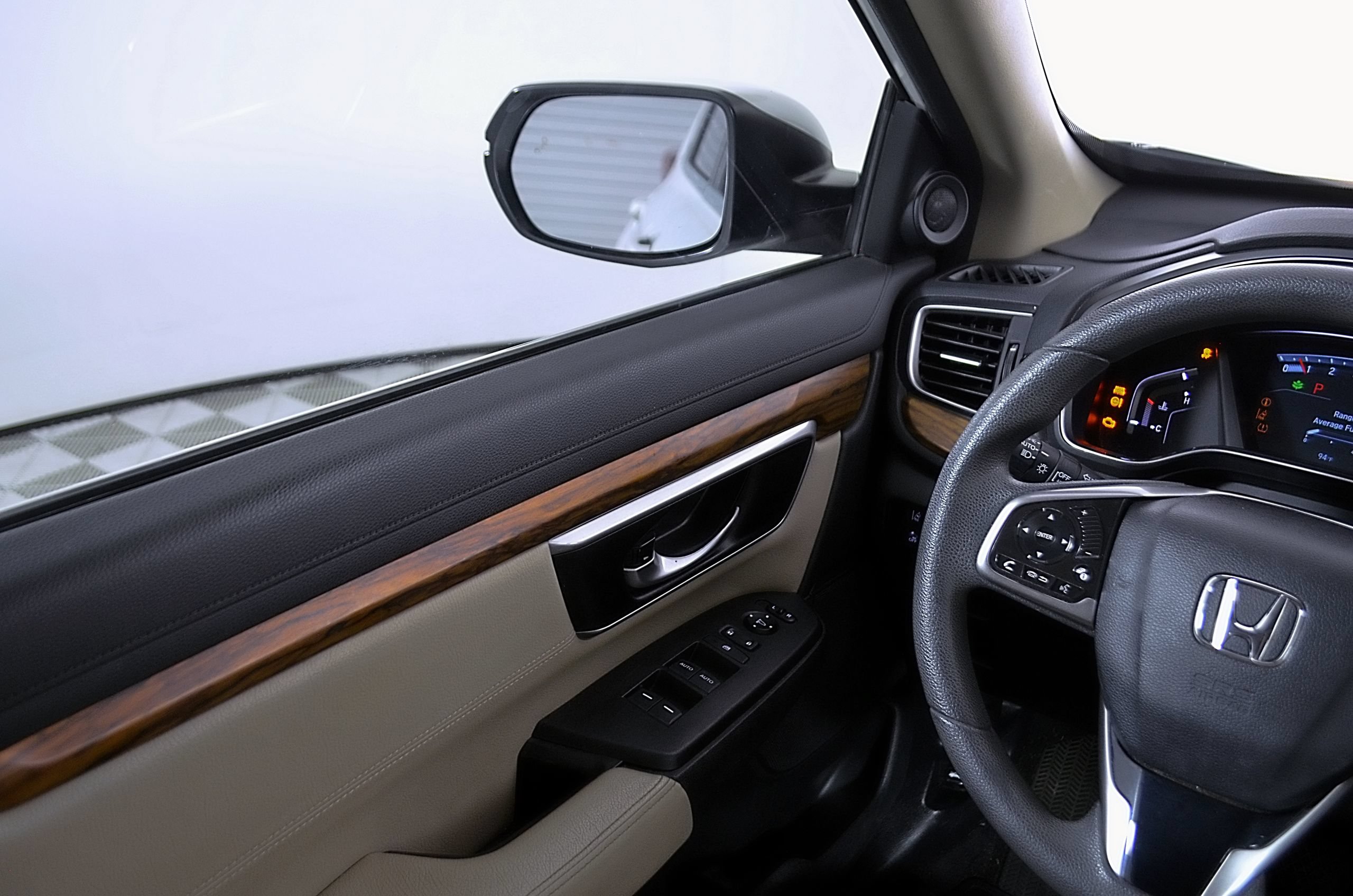 Used 2018 Honda CR-V EX image 25