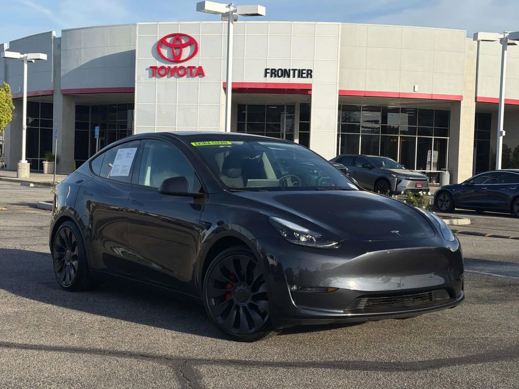 Used 2024 Tesla Model Y Performance image 1