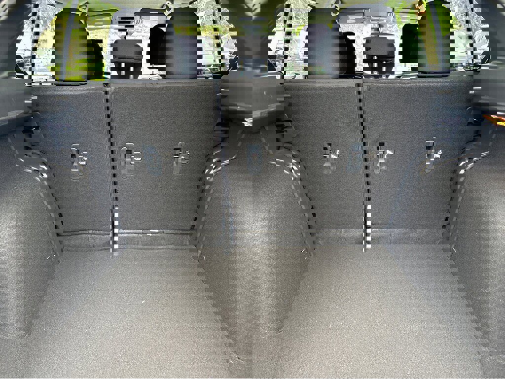 New 2025 Nissan Kicks Play S image 29