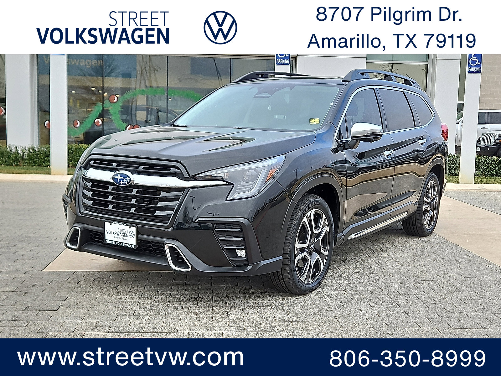 Used 2023 Subaru Ascent Touring image 1