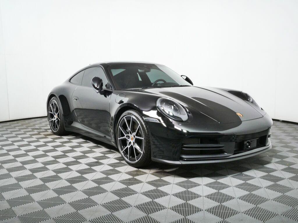 Certified 2025 Porsche 911 Carrera RWD image 30