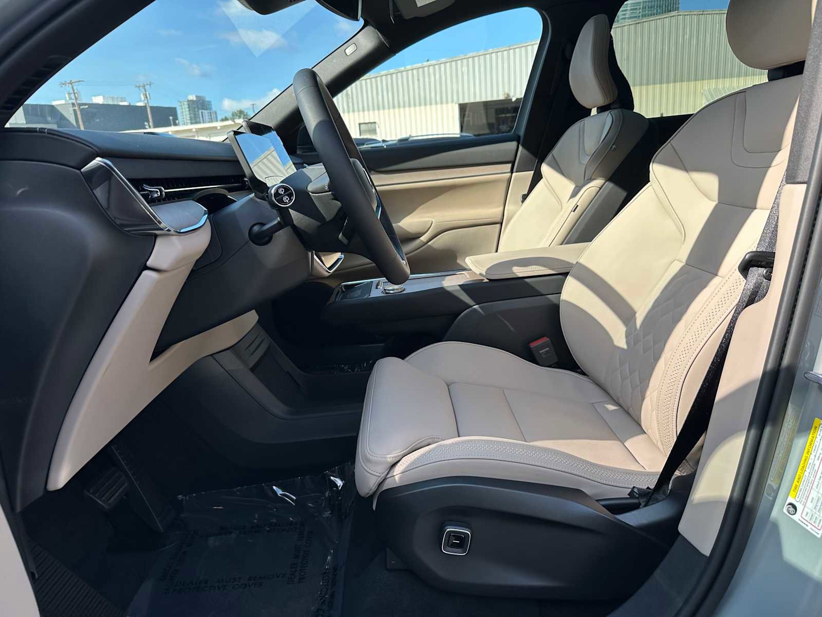 New 2025 Volvo EX90 Plus image 20