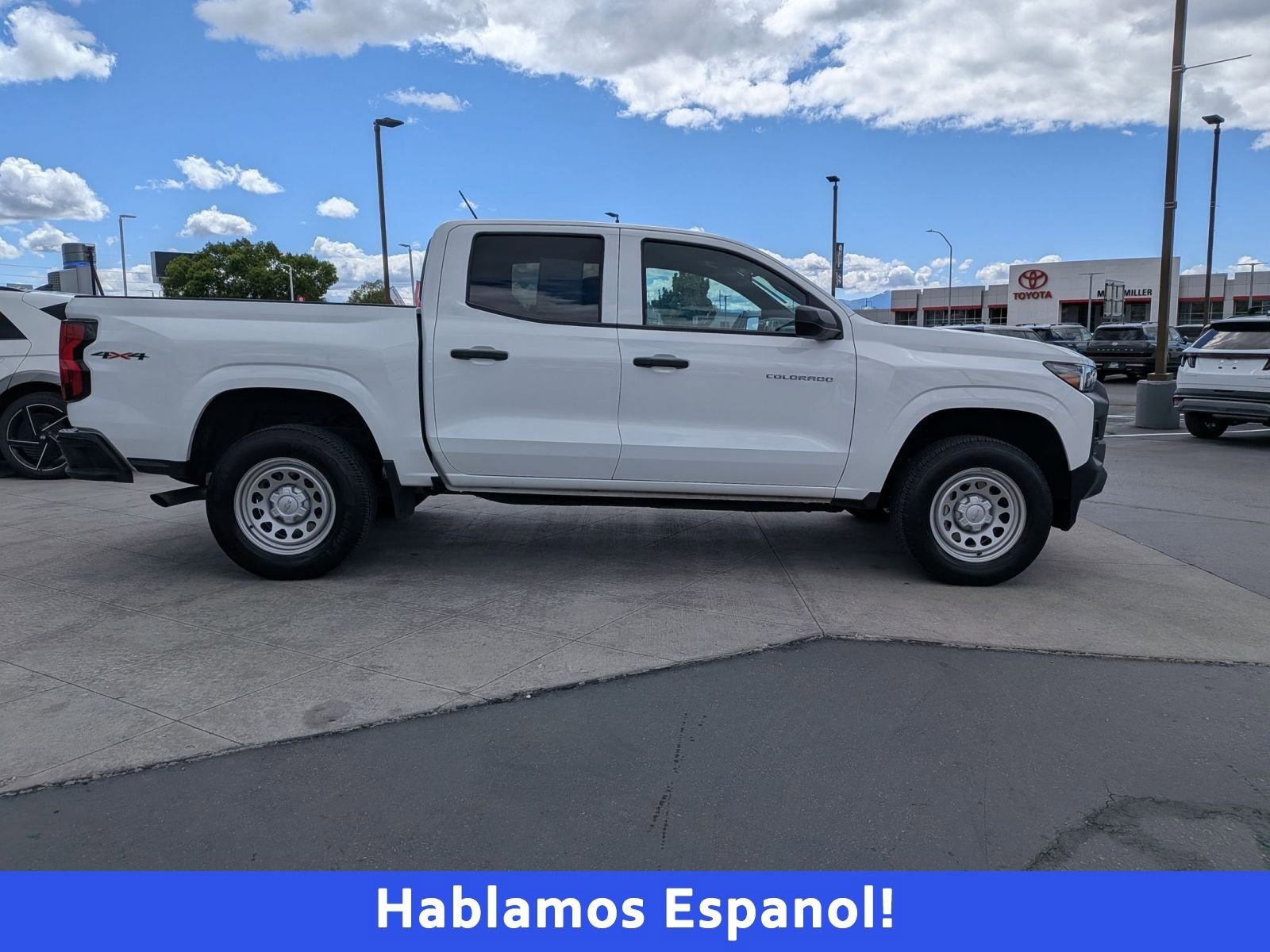 Used 2025 Chevrolet Colorado W/T w/ WT Convenience Package II image 2