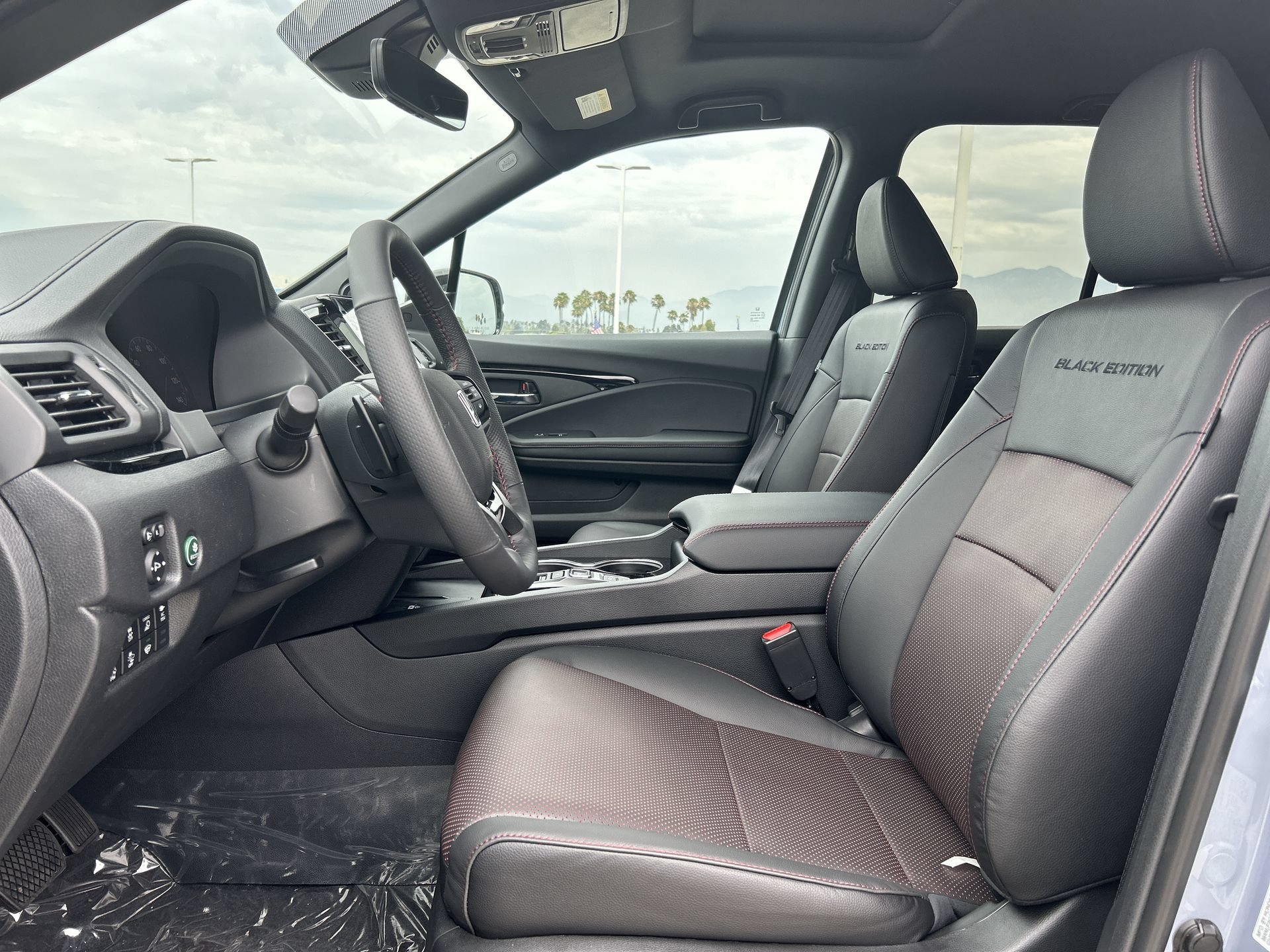 New 2026 Honda Ridgeline Black Edition image 13