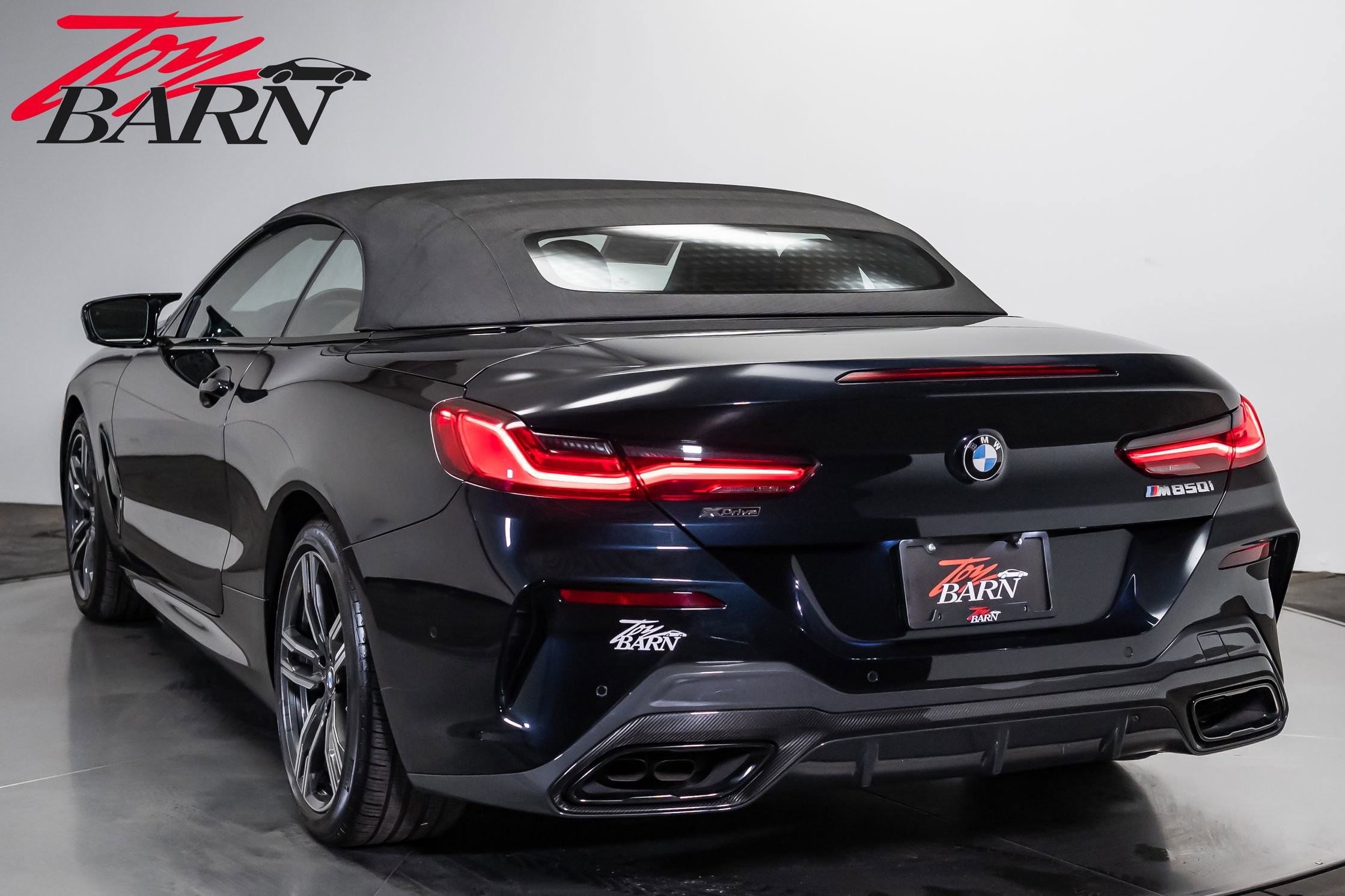 Used 2024 BMW M850i xDrive Convertible w/ M Carbon Exterior Package AWD/4WD image 21