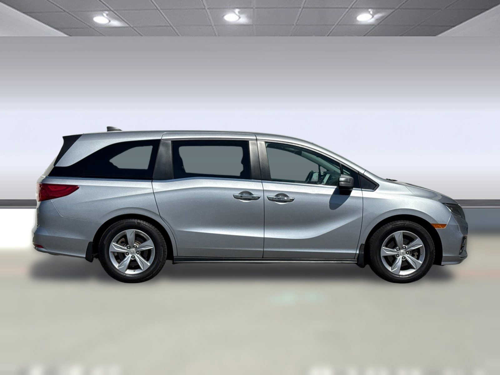 Certified 2018 Honda Odyssey EX-L image 7