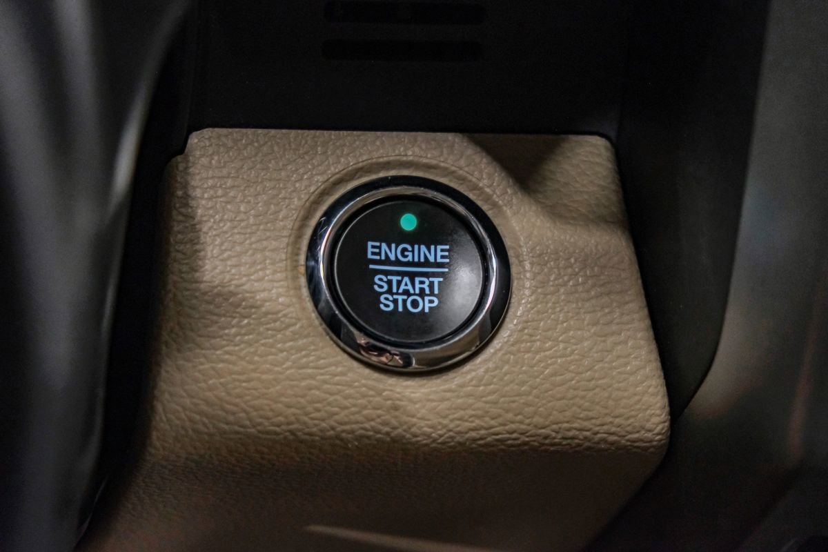 Used 2020 Ford F250 Lariat w/ Lariat Ultimate Package AWD/4WD image 20