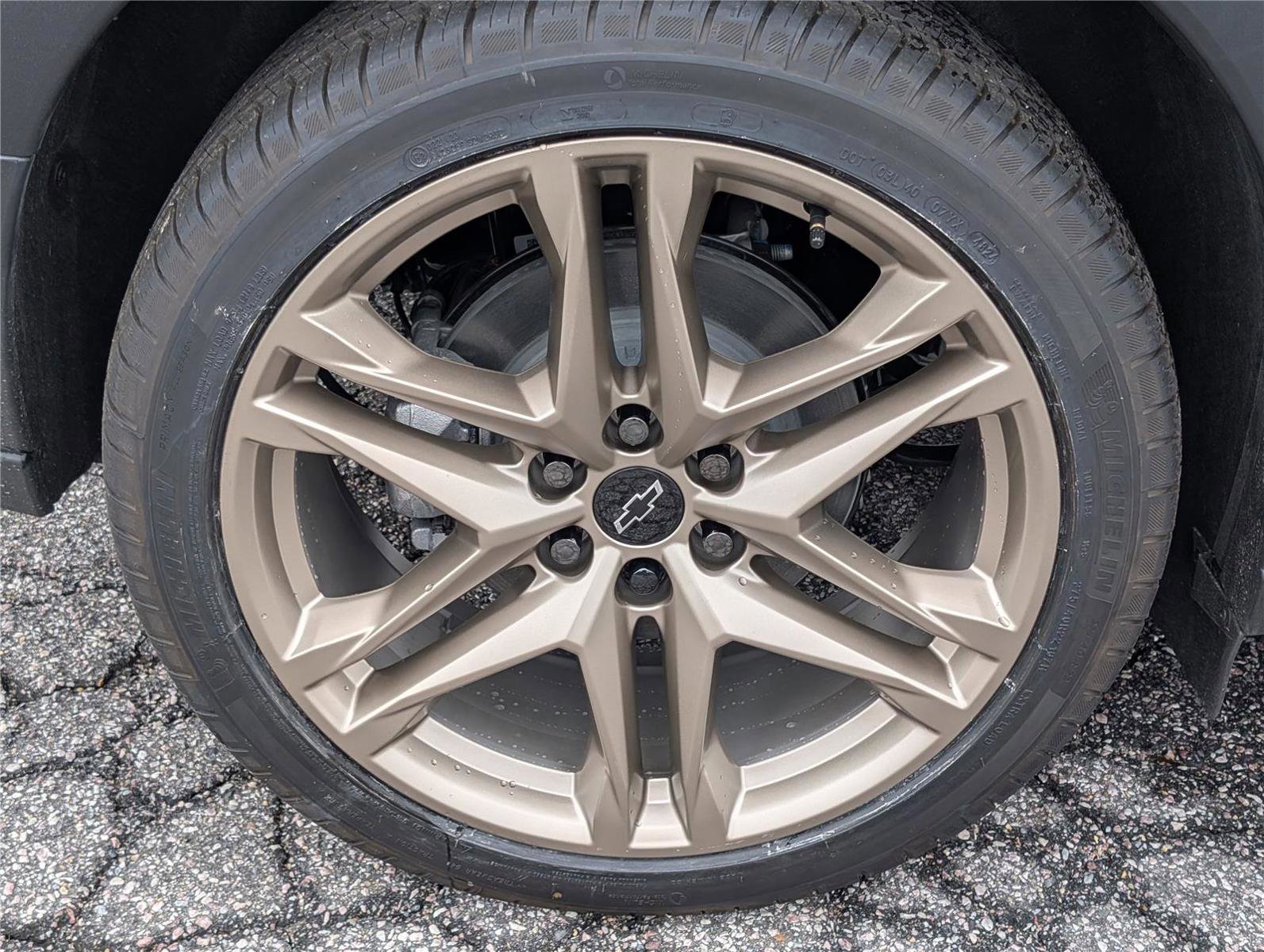 New 2026 Chevrolet Blazer EV LT w/ LPO, Tech Bronze Package image 5