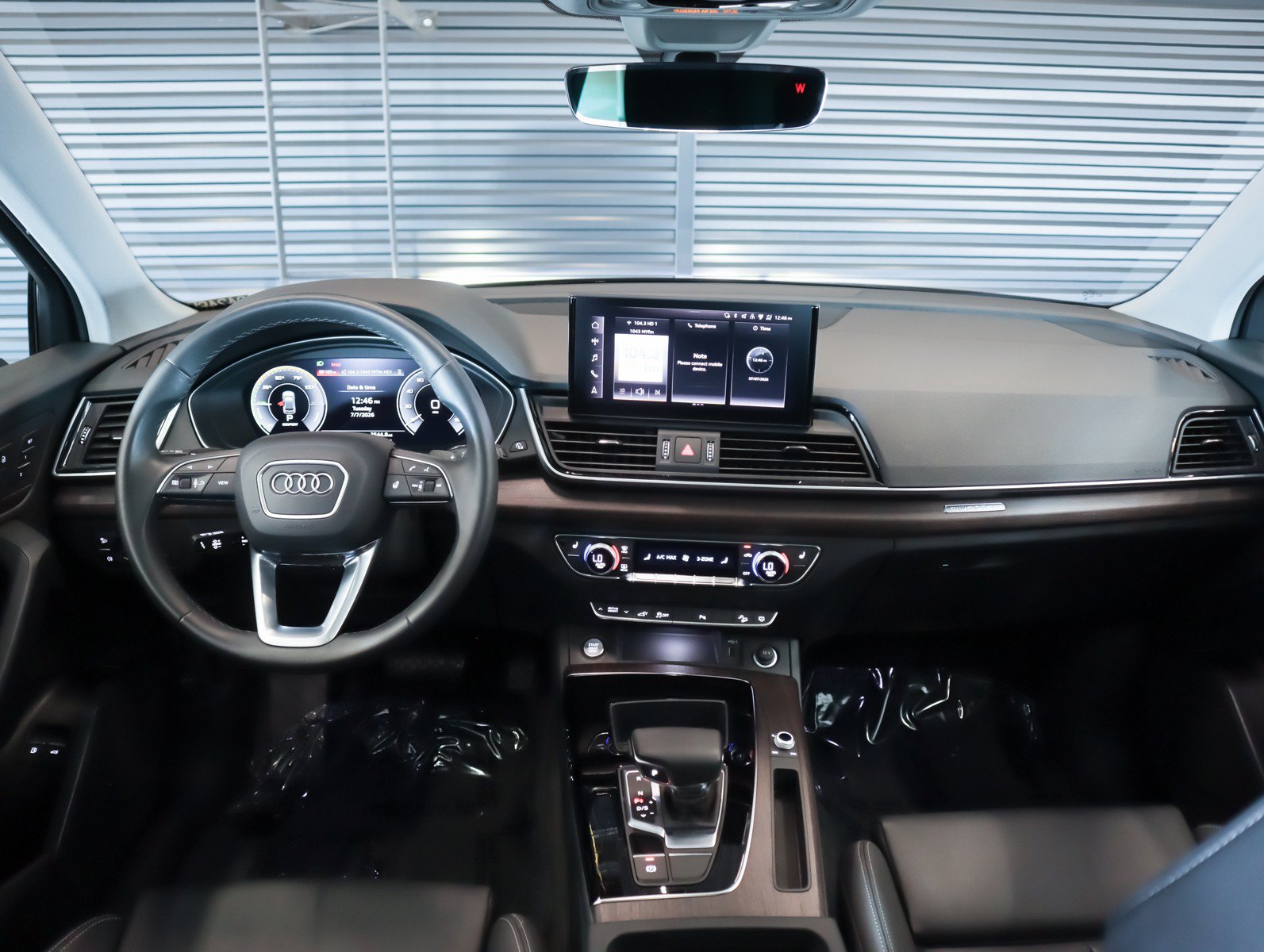 Used 2024 Audi Q5 e Premium w/ Convenience Package AWD/4WD image 7